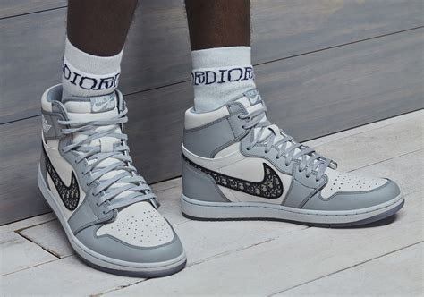 stock dior jordan|dior jordan 1 release date.